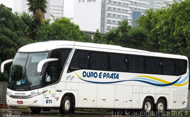 Viação Ouro e Prata 671 na cidade de Curitiba, Paraná, Brasil, por Luiz Scarabotto . Número da foto: #3886435.