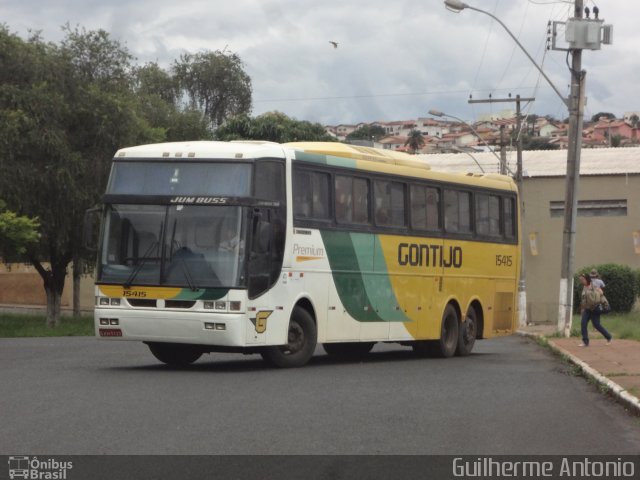 Empresa Gontijo de Transportes 15415 na cidade de Araxá, Minas Gerais, Brasil, por Guilherme Antonio. Número da foto: #3909483.