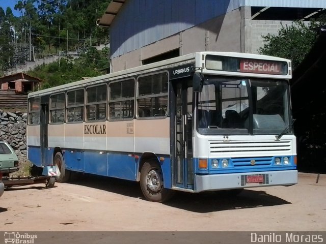 Escolares 7238 na cidade de Marechal Floriano, Espírito Santo, Brasil, por Danilo Moraes. Número da foto: #3911445.