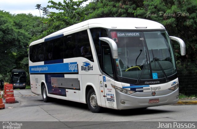 Auto Viação Bragança 11002 na cidade de São Paulo, São Paulo, Brasil, por Jean Passos. Número da foto: #3909941.