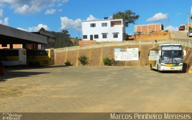 Empresa Gontijo de Transportes 11580 na cidade de Mutum, Minas Gerais, Brasil, por Marcos Pinnheiro Meneses. ID da foto: 3915850.