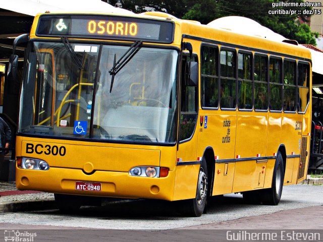 Transporte Coletivo Glória BC300 na cidade de Curitiba, Paraná, Brasil, por Guilherme Estevan. ID da foto: 3916153.