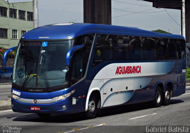 Viação Águia Branca 31880 na cidade de Rio de Janeiro, Rio de Janeiro, Brasil, por Gabriel Batista. Número da foto: #3918625.