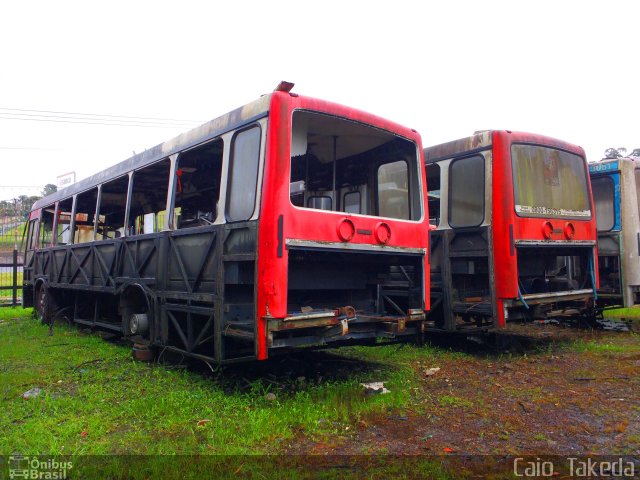 Sucata e Desmanches 4 1605 na cidade de Guarulhos, São Paulo, Brasil, por Caio  Takeda. Número da foto: #3917675.