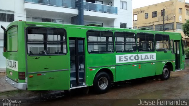 Escolares GUX6192 na cidade de Rio Casca, Minas Gerais, Brasil, por Jessé Fernandes. Número da foto: #3919646.