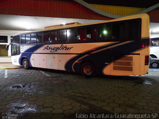 Expresso Angelitur 1500 na cidade de Guaratinguetá, São Paulo, Brasil, por Fabio Alcantara. ID da foto: 3921181.