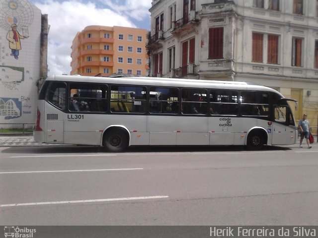 Araucária Transportes Coletivos LL301 na cidade de Curitiba, Paraná, Brasil, por Herik Ferreira da Silva. Número da foto: #3922794.