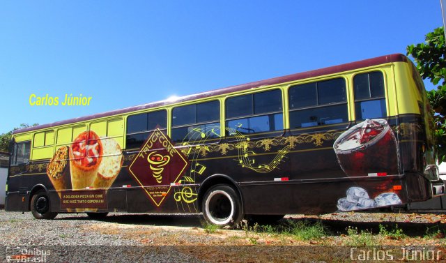 Yellow Bus Food 1770 na cidade de Goiânia, Goiás, Brasil, por Carlos Júnior. Número da foto: #3923294.