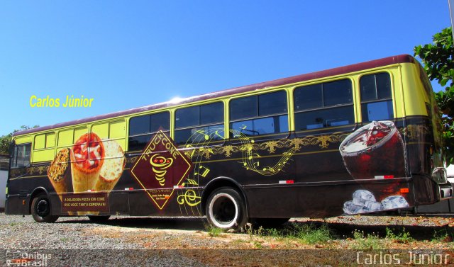 Yellow Bus Food 1770 na cidade de Goiânia, Goiás, Brasil, por Carlos Júnior. ID da foto: 3923294.