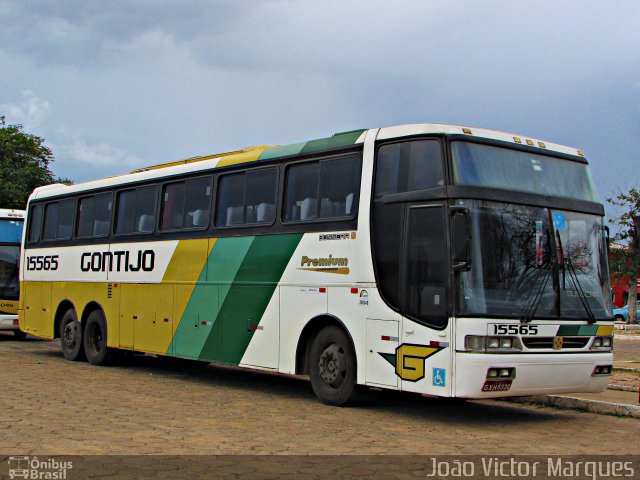 Empresa Gontijo de Transportes 15565 na cidade de São Francisco, Minas Gerais, Brasil, por João Victor Marques. ID da foto: 3922832.