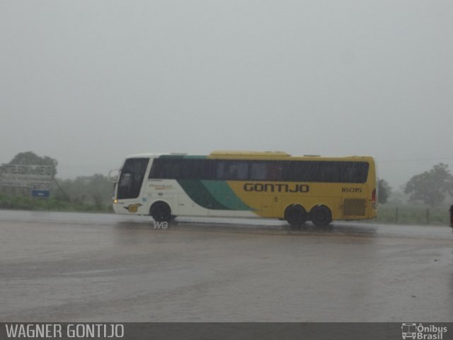 Empresa Gontijo de Transportes 16015 na cidade de Várzea da Palma, Minas Gerais, Brasil, por Wágner  Gontijo. Número da foto: #3924807.