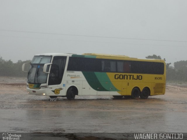 Empresa Gontijo de Transportes 16015 na cidade de Várzea da Palma, Minas Gerais, Brasil, por Wágner  Gontijo. Número da foto: #3924803.