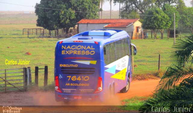 Nacional Expresso 76410 na cidade de Fronteira, Minas Gerais, Brasil, por Carlos Júnior. ID da foto: 3925420.