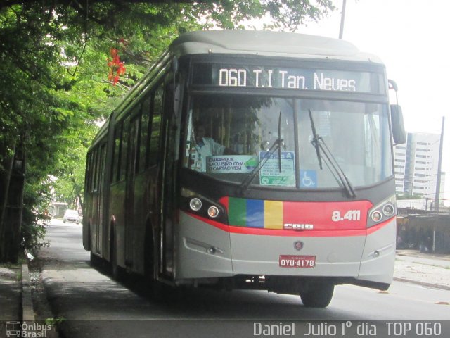 CRT - Cidade do Recife Transportes 8411 na cidade de Recife, Pernambuco, Brasil, por Daniel  Julio. ID da foto: 3927779.