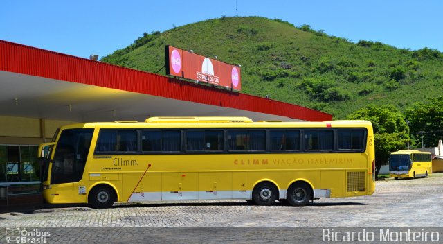 Viação Itapemirim 9045 na cidade de Leopoldina, Minas Gerais, Brasil, por Ricardo Silva Monteiro. ID da foto: 3931063.