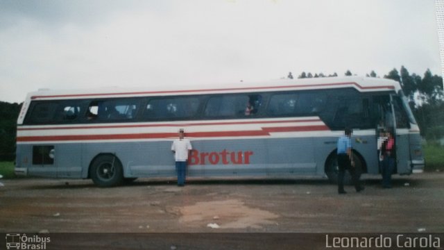 Brotur 1299 na cidade de Mogi Guaçu, São Paulo, Brasil, por Leonardo Carola. Número da foto: #3930443.