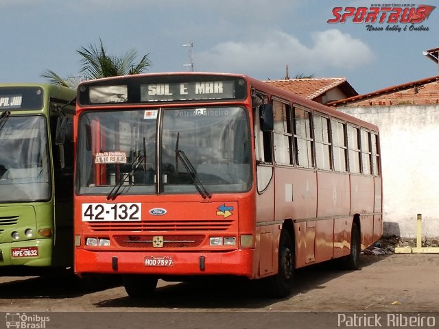 1001 Expresso 42-132 na cidade de São Luís, Maranhão, Brasil, por Patrick Ribeiro. Número da foto: #3931495.