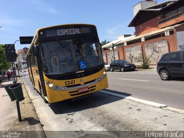 Empresa Nossa Senhora da Glória 1341 na cidade de Blumenau, Santa Catarina, Brasil, por Felipe França. Número da foto: #3888104.