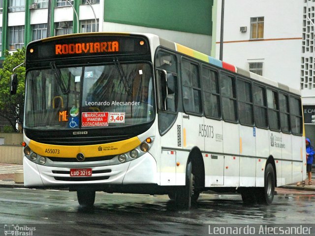 Transporte Estrela Azul A55073 na cidade de Rio de Janeiro, Rio de Janeiro, Brasil, por Leonardo Alecsander. Número da foto: #3934964.