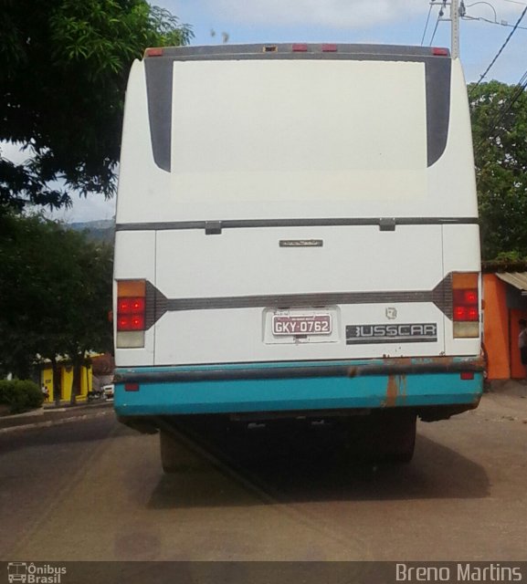 Lis Transportes 1700 na cidade de Minas Novas, Minas Gerais, Brasil, por Breno Martins. Número da foto: #3937612.