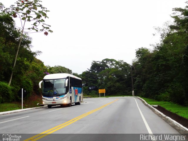 Auto Viação 1001 RJ 108.237 na cidade de Cachoeiras de Macacu, Rio de Janeiro, Brasil, por Richard Wagner. Número da foto: #3942988.