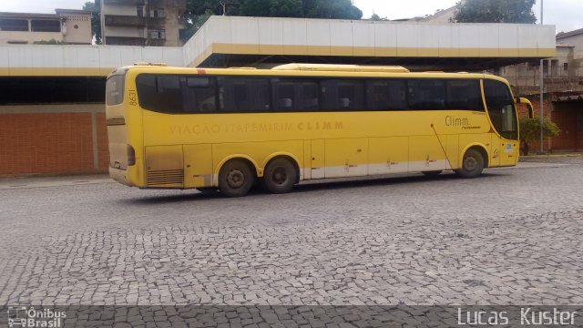 Viação Itapemirim 8631 na cidade de Governador Valadares, Minas Gerais, Brasil, por Lucas  Kuster. Número da foto: #3942901.
