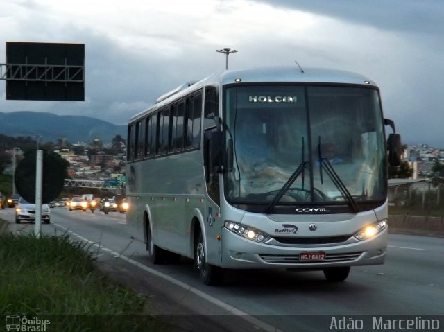 Rofftur 6412 na cidade de Belo Horizonte, Minas Gerais, Brasil, por Adão Raimundo Marcelino. Número da foto: #3945325.