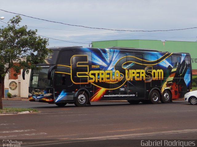 Ônibus Particulares BANDA ESTRELA SUPER SOM na cidade de Iturama, Minas Gerais, Brasil, por Gabriel Rodrigues. Número da foto: #3943911.