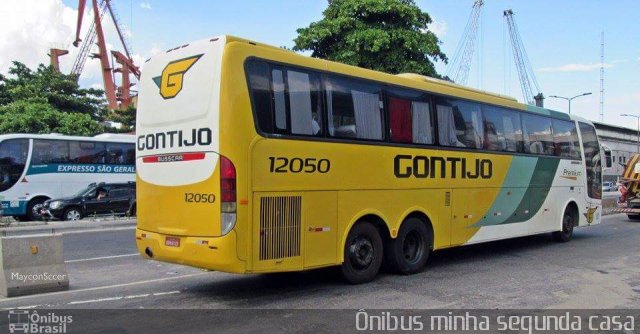 Empresa Gontijo de Transportes 12050 na cidade de Rio de Janeiro, Rio de Janeiro, Brasil, por Estevão Emilio Ronchi. ID da foto: 3944334.