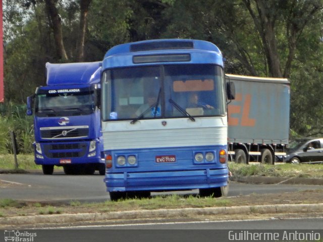 Anatur 3040 na cidade de Araxá, Minas Gerais, Brasil, por Guilherme Antonio. Número da foto: #3947232.