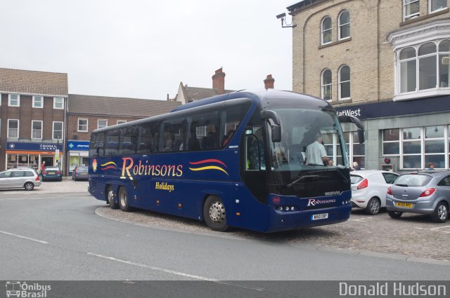 Robinson Holidays 281 na cidade de Thirsk, North Yorkshire, Inglaterra, por Donald Hudson. Número da foto: #3946528.