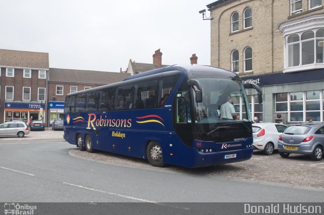 Robinson Holidays 281 na cidade de Thirsk, North Yorkshire, Inglaterra, por Donald Hudson. ID da foto: 3946528.