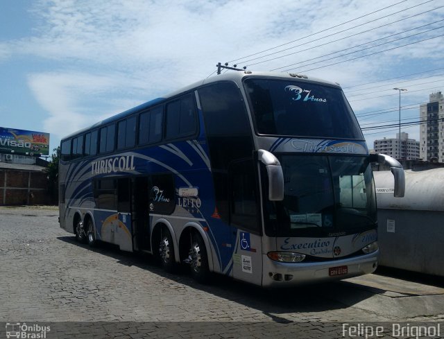 Turiscoll - Turismo Collet Ltda. 27000 na cidade de São José, Santa Catarina, Brasil, por Felipe Brignol. Número da foto: #3949116.