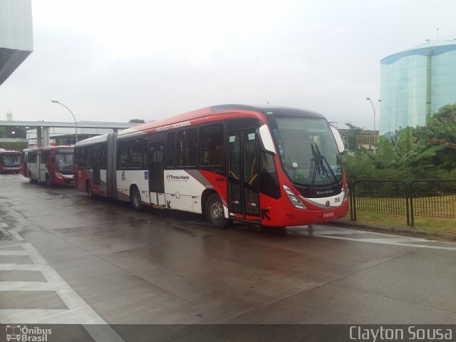 Empresa de Ônibus Vila Galvão 2515 na cidade de Guarulhos, São Paulo, Brasil, por Clayton Sousa. ID da foto: 3948306.