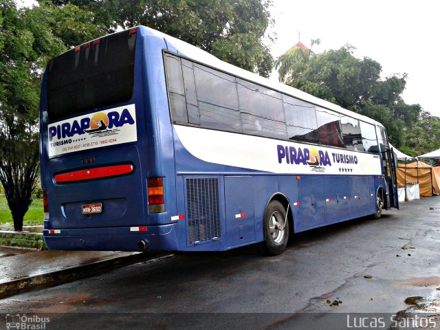 Pirapora Turismo 3650 na cidade de Jequitaí, Minas Gerais, Brasil, por Lucas Santos. ID da foto: 3948083.