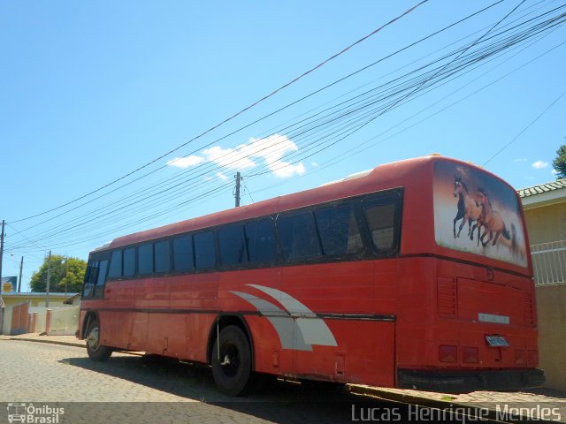 Motorhomes 4105  na cidade de Guarapuava, Paraná, Brasil, por Lucas Henrique Mendes. ID da foto: 3952617.