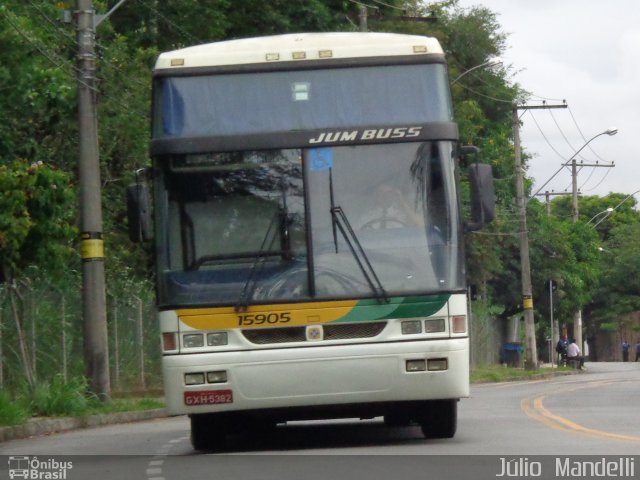 Empresa Gontijo de Transportes 15905 na cidade de Belo Horizonte, Minas Gerais, Brasil, por Júlio  Mandelli. Número da foto: #3952940.