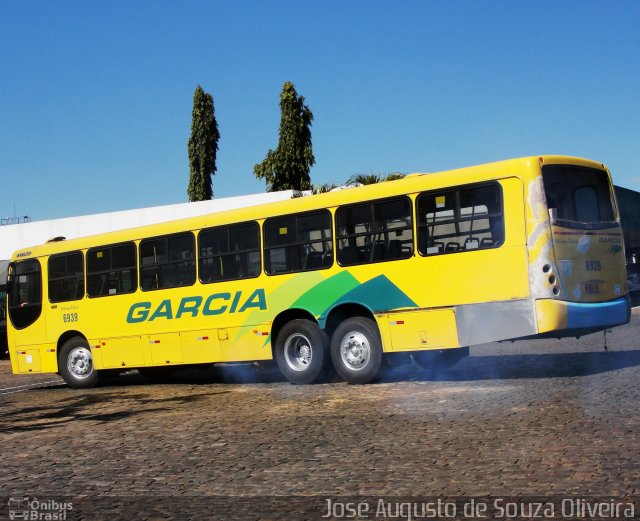 Viação Garcia 6939 na cidade de Londrina, Paraná, Brasil, por José Augusto de Souza Oliveira. ID da foto: 3954735.