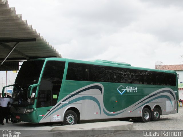Genesi Turismo 2001 na cidade de Serra Talhada, Pernambuco, Brasil, por Lucas Ramon. Número da foto: #3956270.