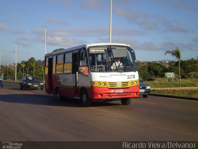 Vialuz - Viação Luziânia 328 na cidade de Valparaíso de Goiás, Goiás, Brasil, por Ricardo Vieira. ID da foto: 3892277.