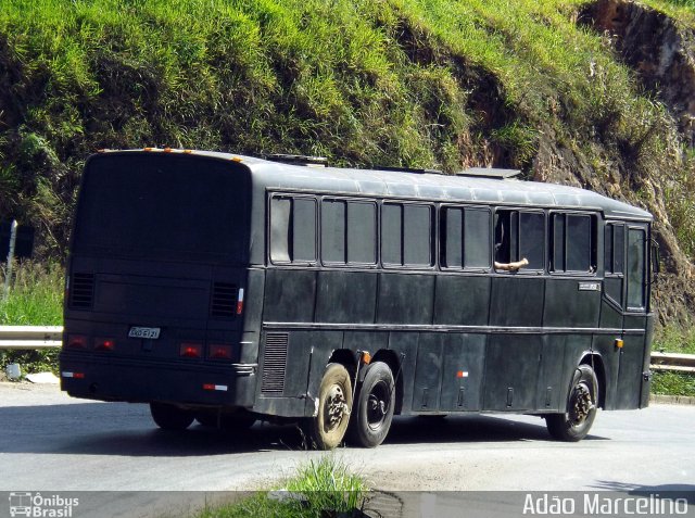 Ônibus Particulares 6121 na cidade de Belo Horizonte, Minas Gerais, Brasil, por Adão Raimundo Marcelino. ID da foto: 3961231.