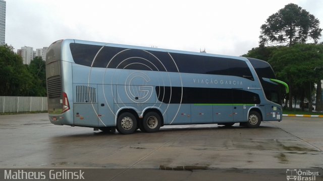 Viação Garcia 8641 na cidade de Curitiba, Paraná, Brasil, por Matheus Gelinsk. ID da foto: 3894175.