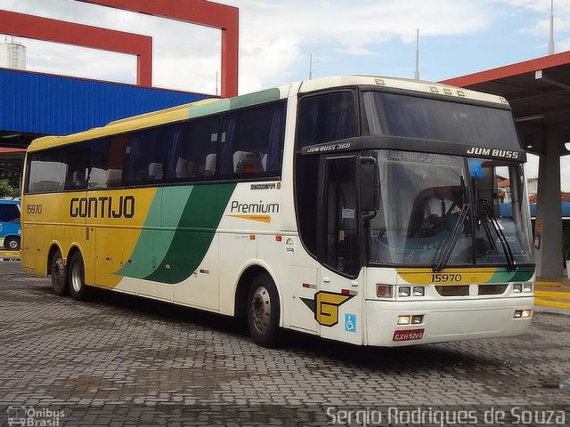 Empresa Gontijo de Transportes 15970 na cidade de Resende, Rio de Janeiro, Brasil, por Sergio Rodrigues de Souza. ID da foto: 3893597.