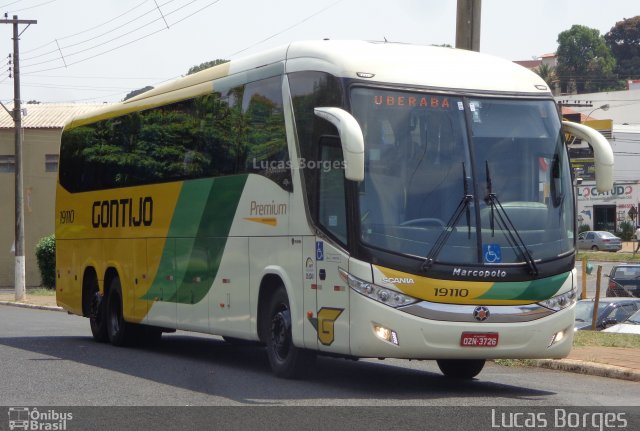 Empresa Gontijo de Transportes 19110 na cidade de Araxá, Minas Gerais, Brasil, por Lucas Borges . Número da foto: #3896320.