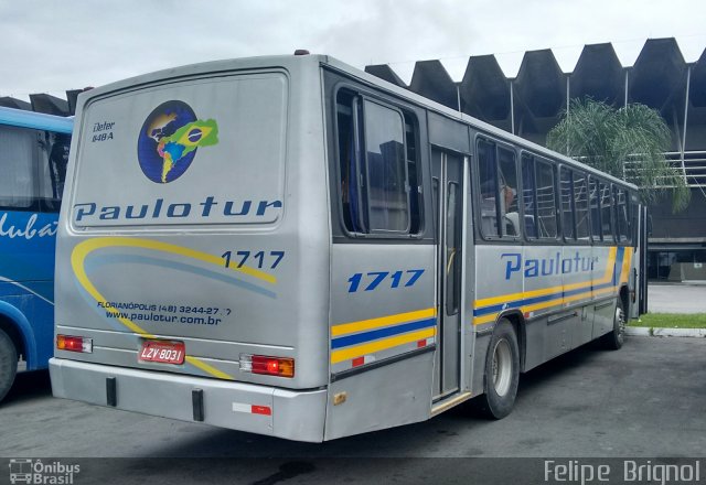 Paulotur Transporte e Turismo 1717 na cidade de Florianópolis, Santa Catarina, Brasil, por Felipe  Brignol. ID da foto: 3898403.