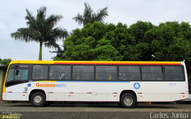 COOTEGO - Cooperativa de Transportes do Estado de Goiás 40124 na cidade de Goiânia, Goiás, Brasil, por Carlos Júnior. Número da foto: #3900361.