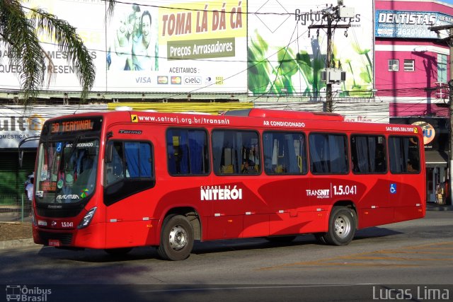 Viação Araçatuba 1.5.041 na cidade de Niterói, Rio de Janeiro, Brasil, por Lucas Lima. Número da foto: #3905202.