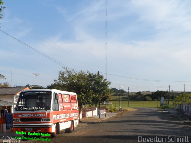 Vasconcelos Lanches 3461 na cidade de Restinga Seca, Rio Grande do Sul, Brasil, por Cleverton Schmitt. Número da foto: #4498090.