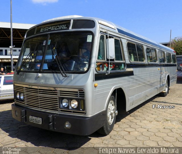 Ônibus Particulares GPC3647 na cidade de Divinópolis, Minas Gerais, Brasil, por Felipe Navas Geraldo Moura . Número da foto: #4530501.