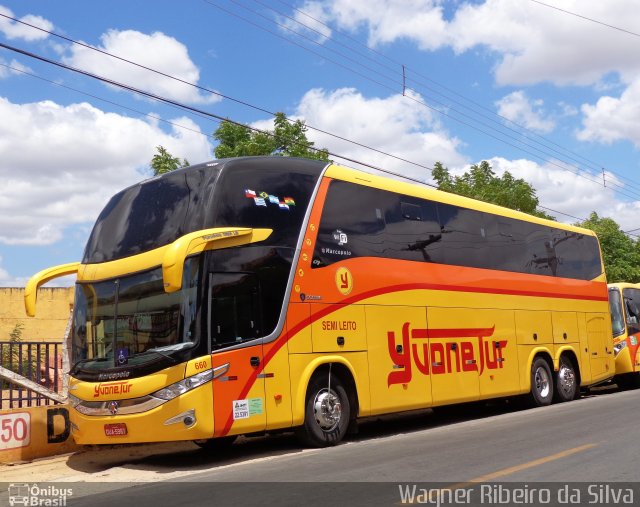 Yvone Tur 660 na cidade de Canindé, Ceará, Brasil, por Wagner Ribeiro da Silva. Número da foto: #4531620.